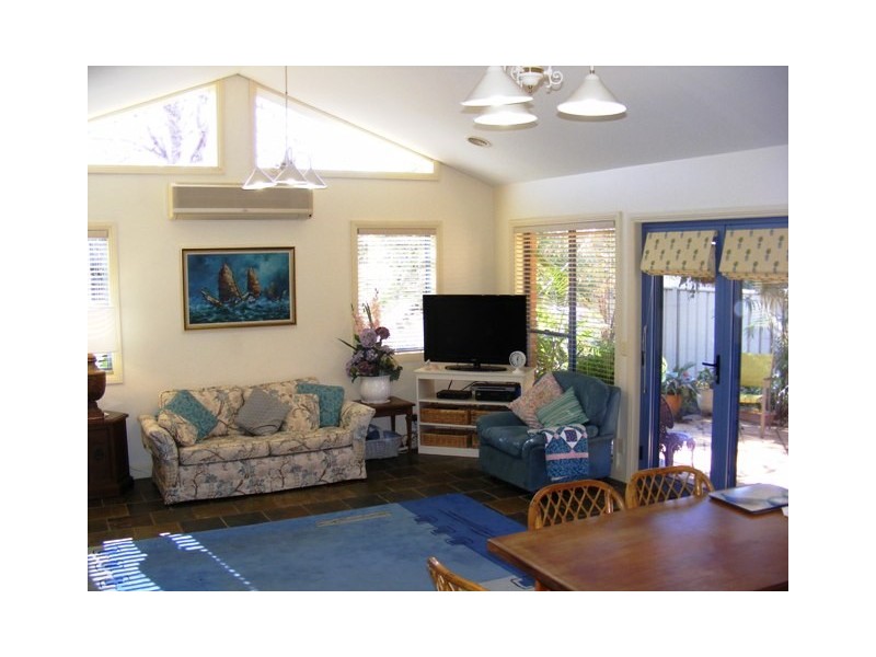 10 Shetland Drive, Moama NSW 2731