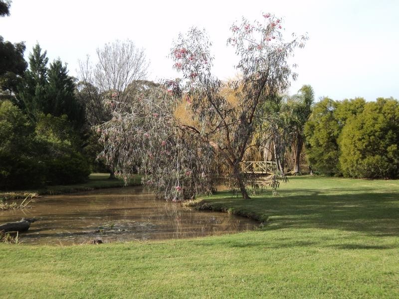 36 Glanville Road, Echuca VIC 3564