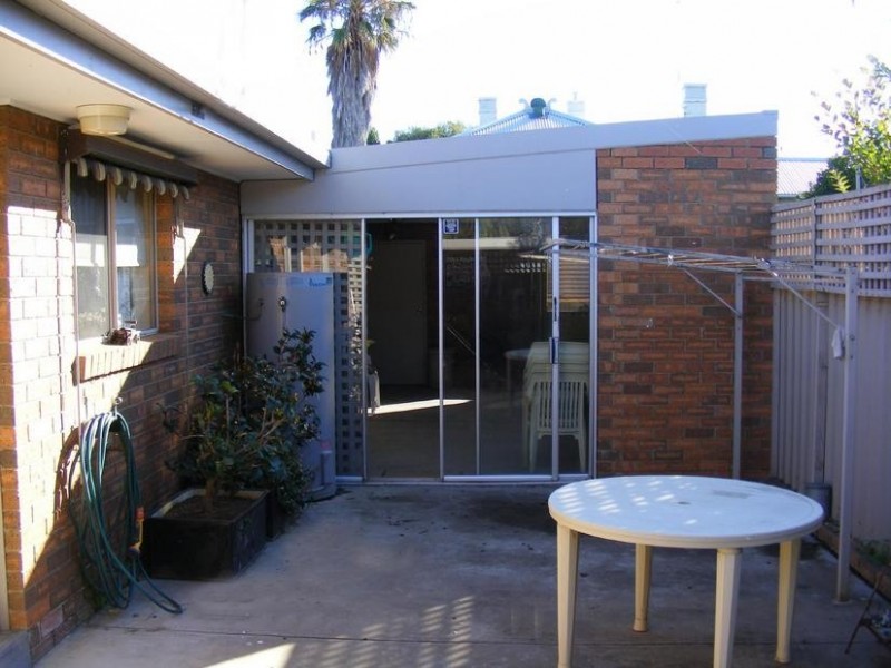 1/42 Hare Street, Echuca VIC 3564