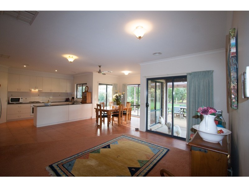 48 Chelsworth Drive, Echuca VIC 3564