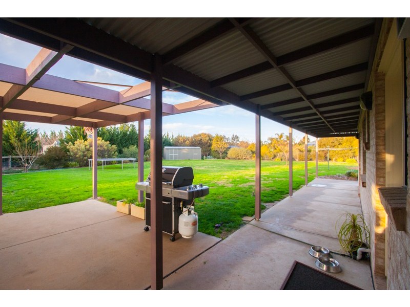 48 Chelsworth Drive, Echuca VIC 3564