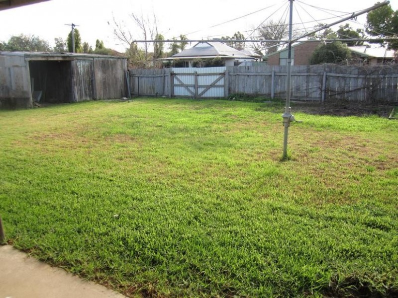 12 Maiden Street, Moama NSW 2731