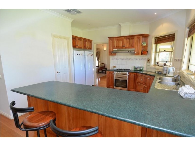 2 Rivergums Drive, Moama NSW 2731