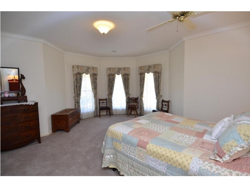 2 Rivergums Drive, Moama NSW 2731