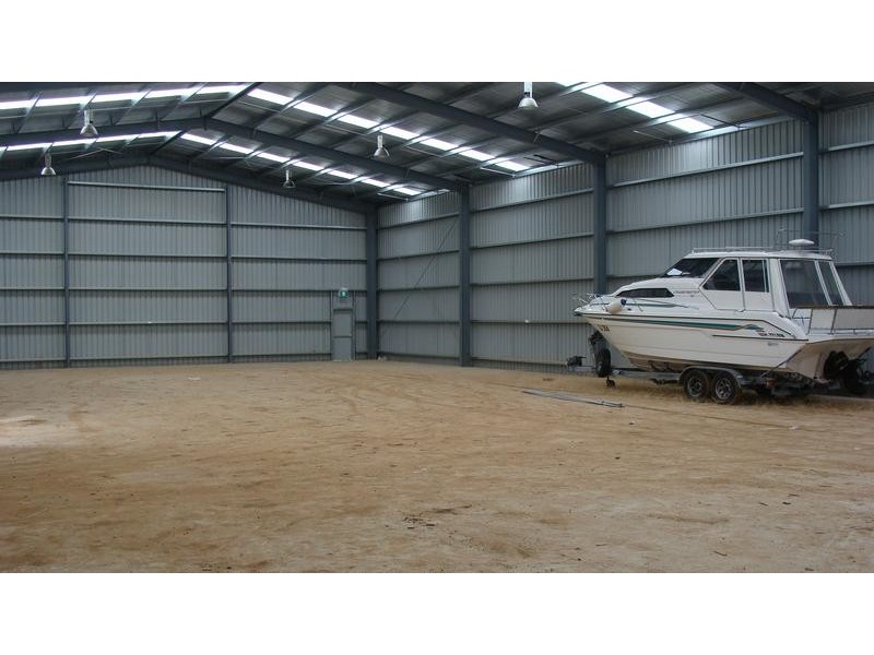 12 Cobb Highway, Moama NSW 2731