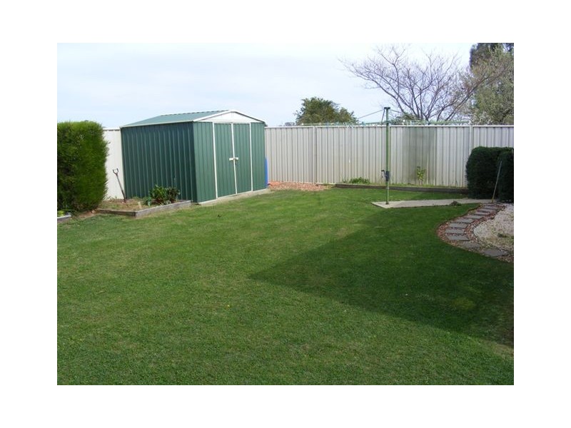 10 Sunrise Avenue, Moama NSW 2731