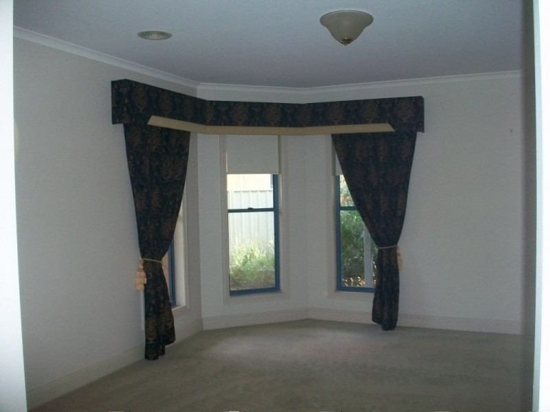 10 Shetland Drive, Moama NSW 2731