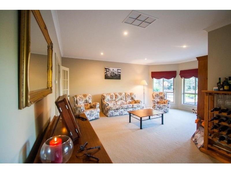 3 Vallence Court (off Hollara Drive), Moama NSW 2731