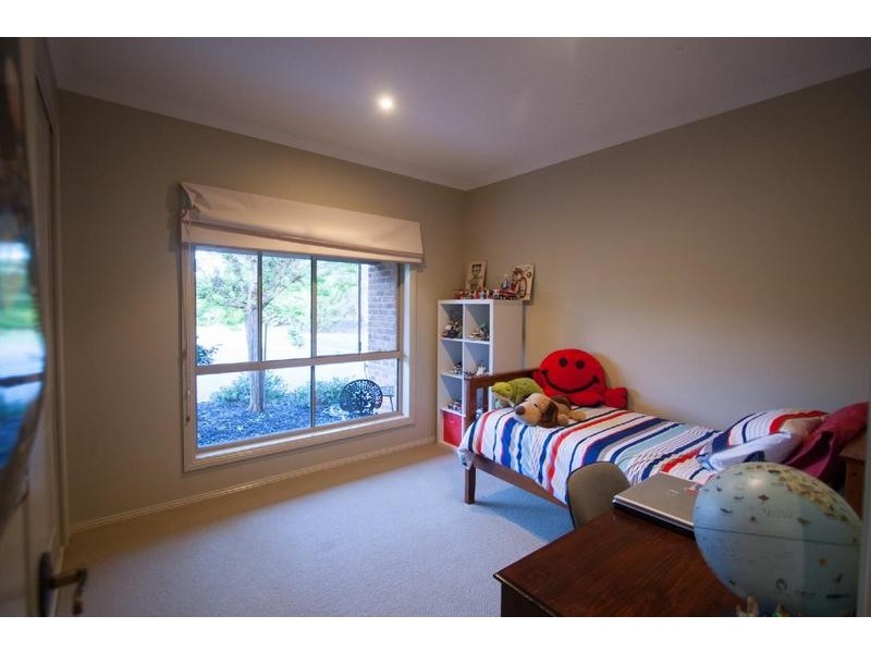 3 Vallence Court (off Hollara Drive), Moama NSW 2731