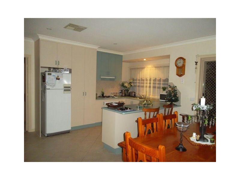 9 John Close, Echuca VIC 3564