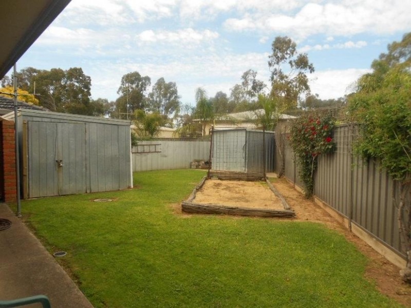 12 Ostram Court, Echuca VIC 3564