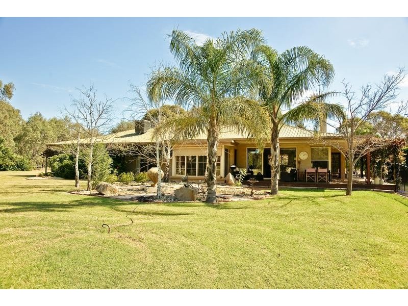 49 Matheson Road, Echuca VIC 3564