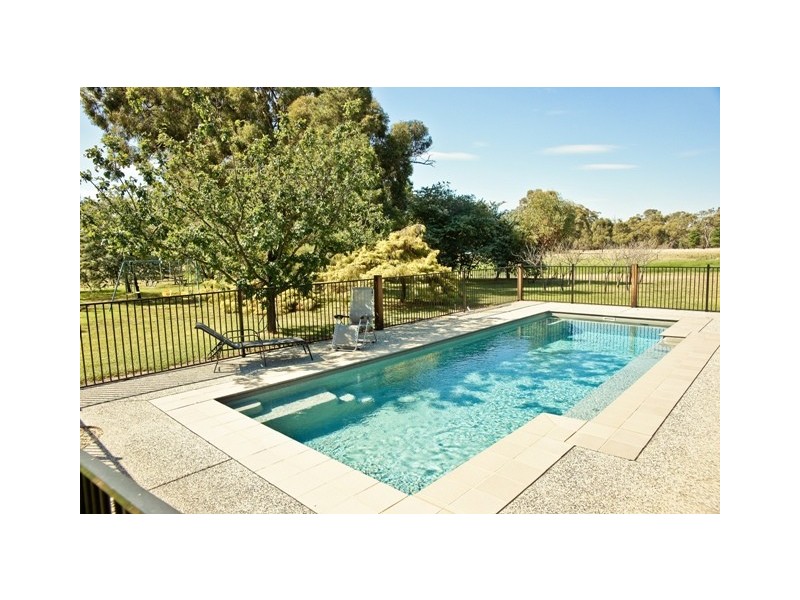 49 Matheson Road, Echuca VIC 3564