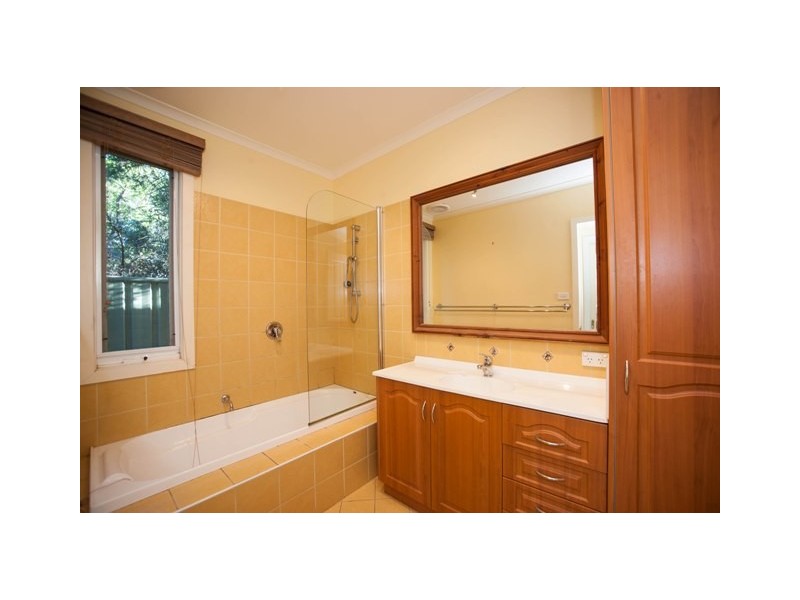 68 Hopwood Street, Echuca VIC 3564