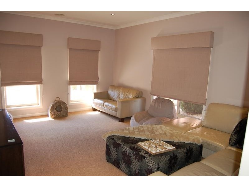 3 Sunset Avenue, Echuca VIC 3564