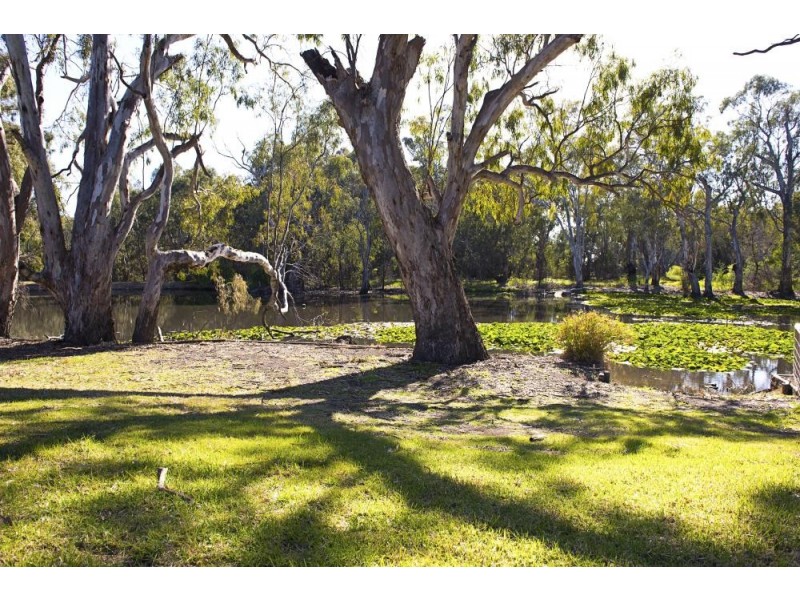 216 Wharparilla Drive, Echuca VIC 3564