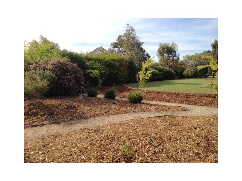 18 Hollara Drive, Moama NSW 2731