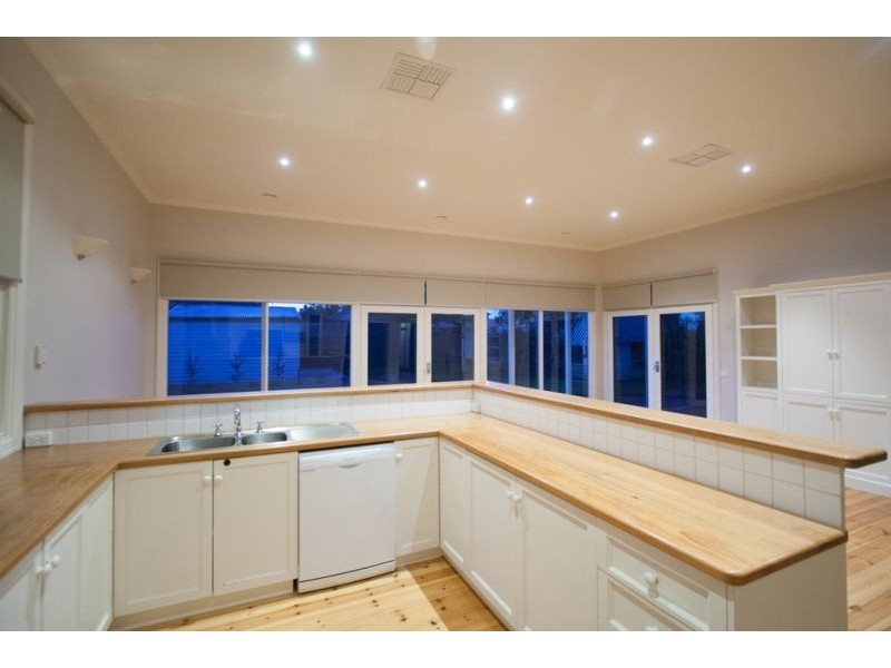 2 Tyler Street, Echuca VIC 3564