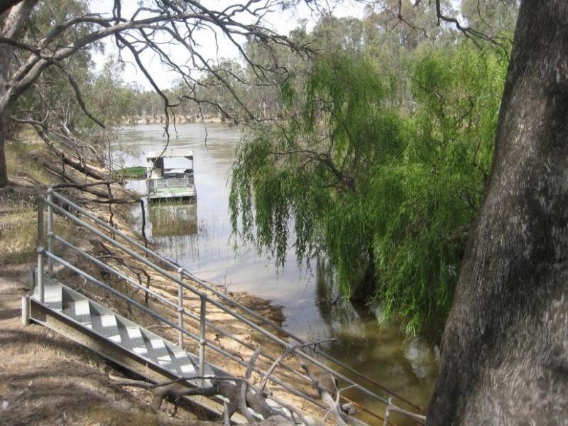 16 Riverview Drive, Barmah VIC 3639