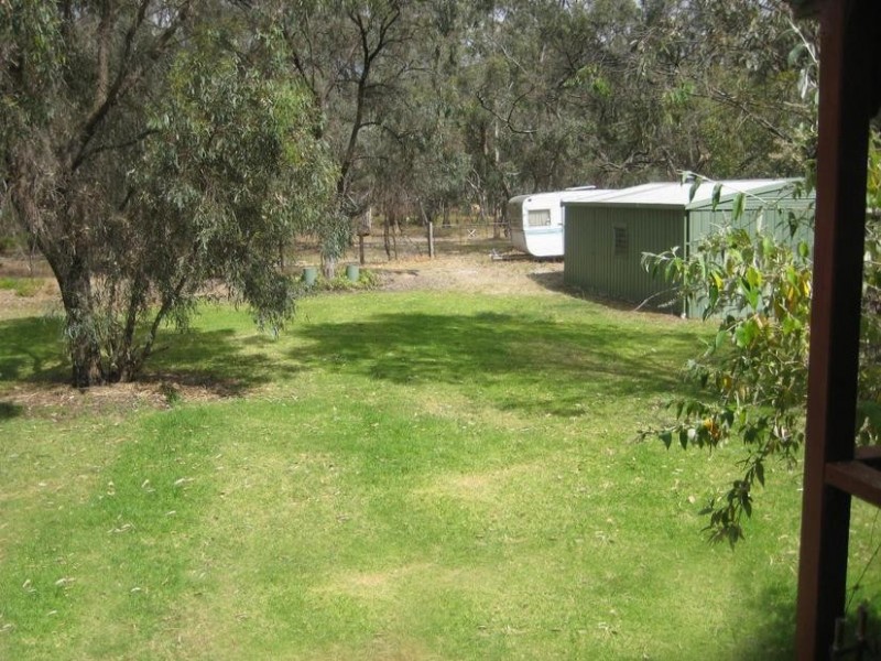 16 Riverview Drive, Barmah VIC 3639