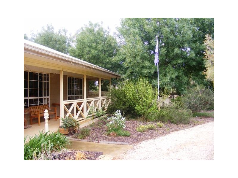 208 Carroll Road, Echuca VIC 3564