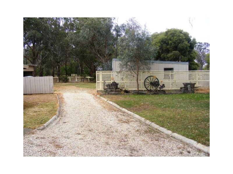 208 Carroll Road, Echuca VIC 3564