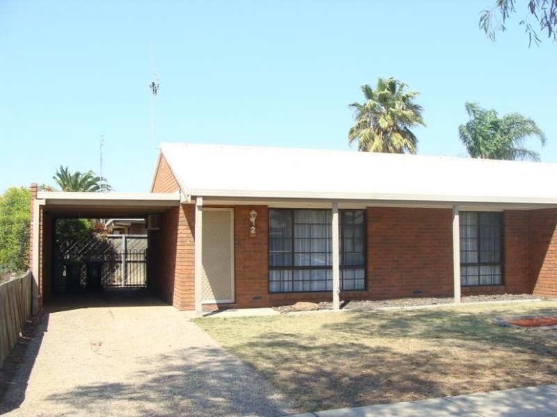 2/52 Hovell Street, Echuca VIC 3564