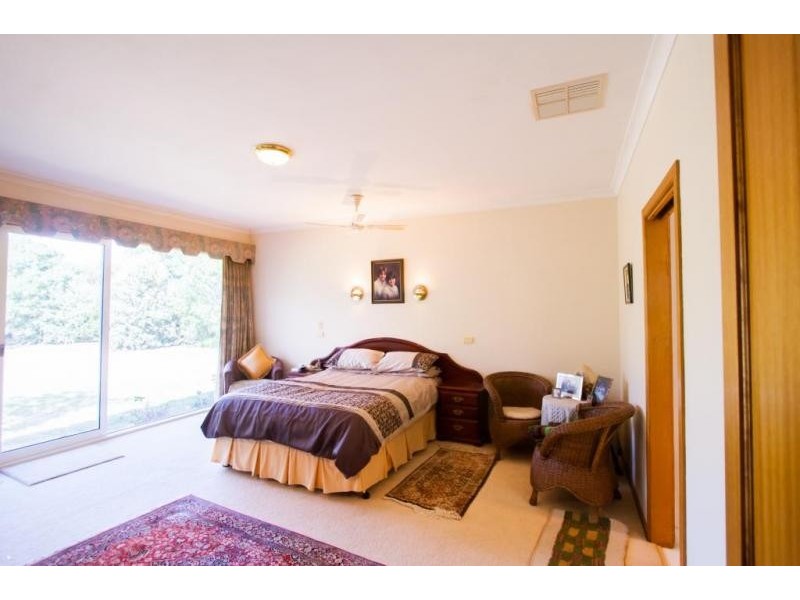 54 Riverview Court, Echuca VIC 3564