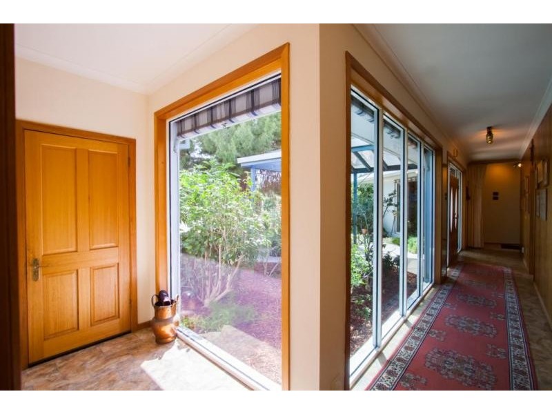 54 Riverview Court, Echuca VIC 3564