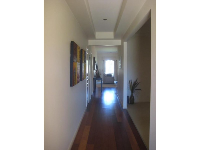 3 Victoria Place, Echuca VIC 3564