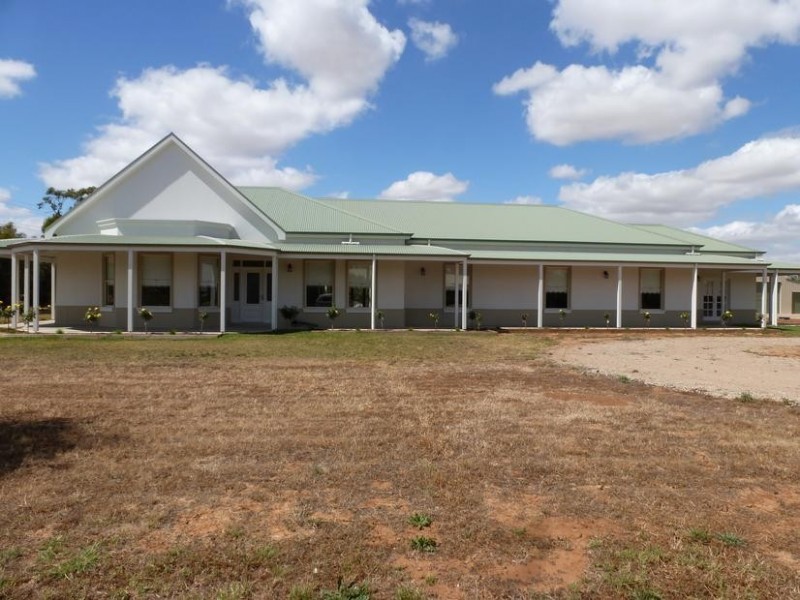 5 Brecon Court, Echuca VIC 3564