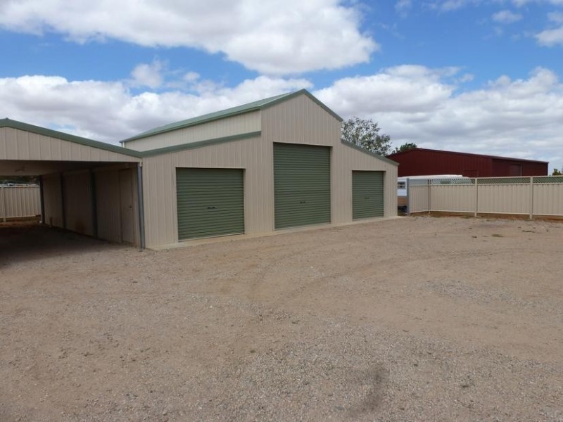5 Brecon Court, Echuca VIC 3564
