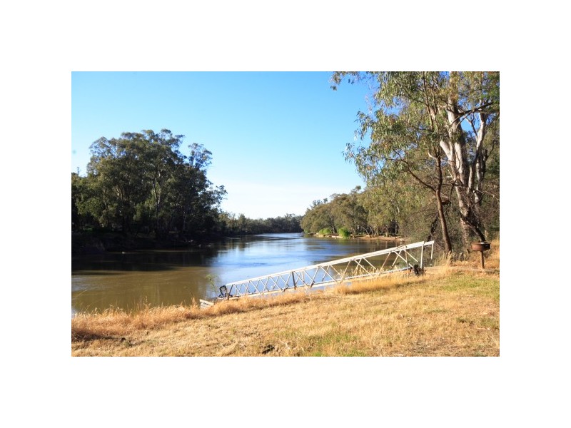 224 Wharparilla Drive, Echuca VIC 3564