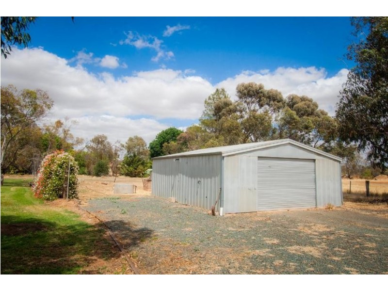 21 Maidensmith Drive, Moama NSW 2731
