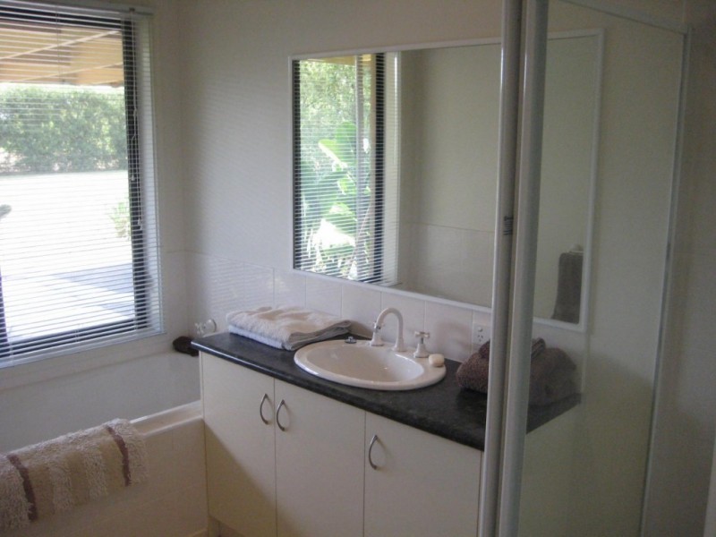 2b Winbi Lane, Moama NSW 2731