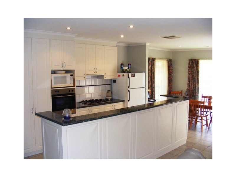 5 Orkney Court, Moama NSW 2731