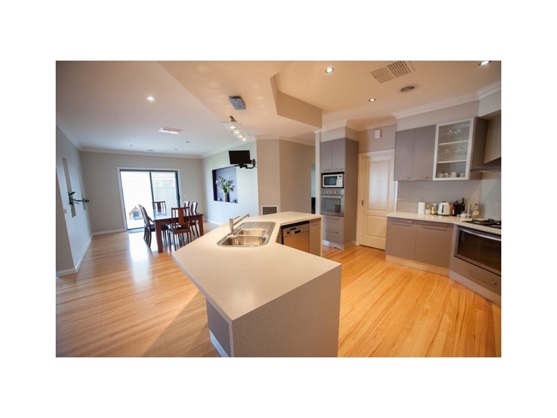 17 Forfar Drive, Moama NSW 2731