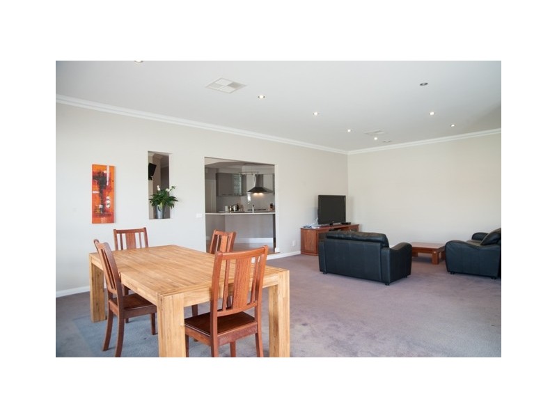 17 Forfar Drive, Moama NSW 2731