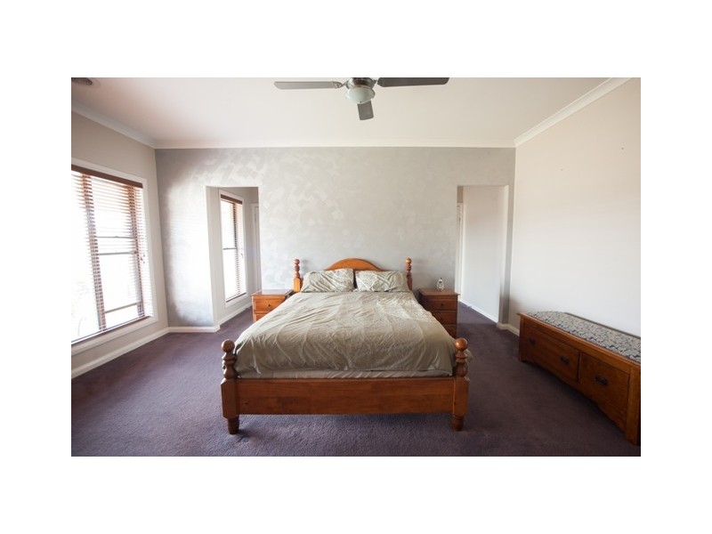 17 Forfar Drive, Moama NSW 2731