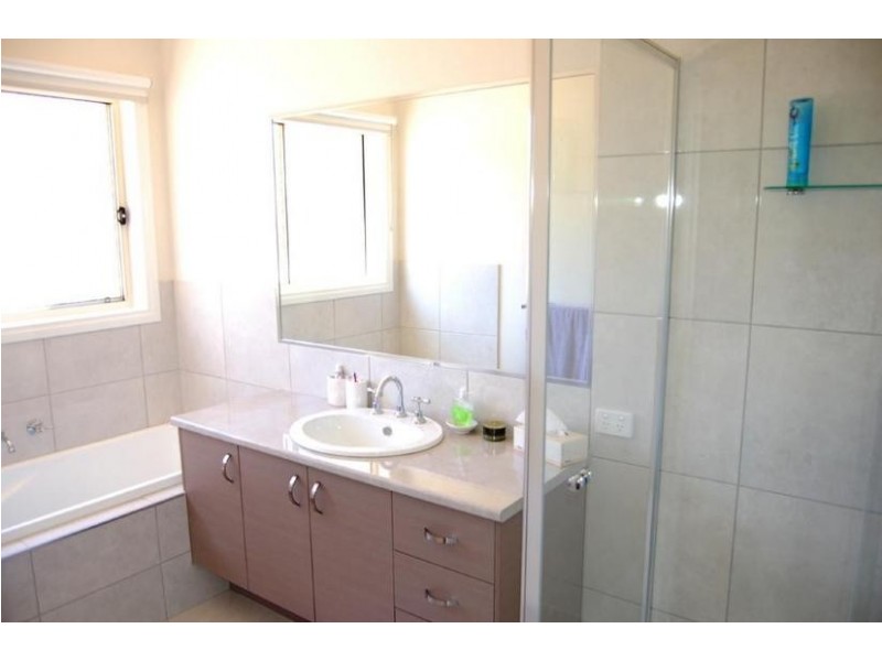 12 Charters Drive, Moama NSW 2731