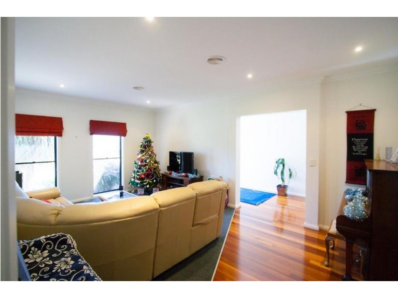 55 Brecon Court, Echuca VIC 3564