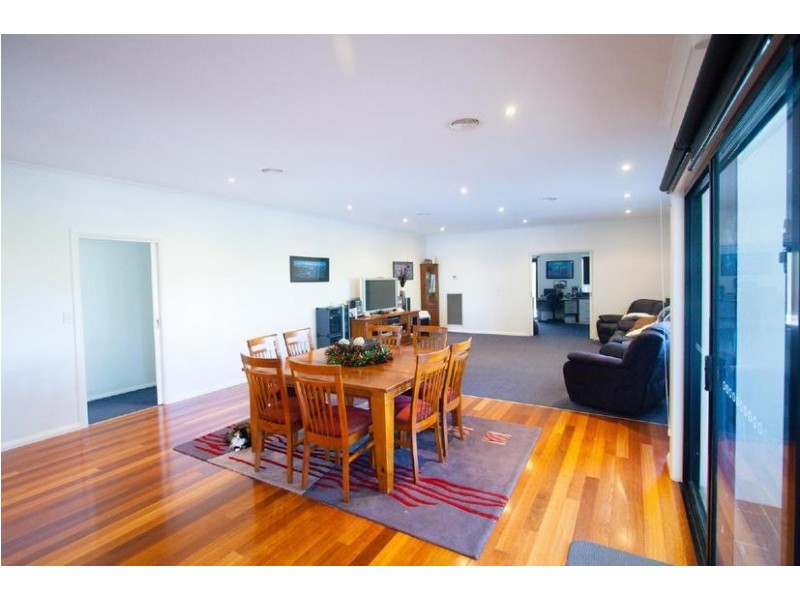 55 Brecon Court, Echuca VIC 3564