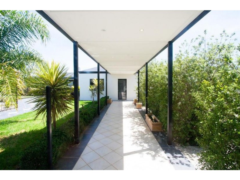 55 Brecon Court, Echuca VIC 3564