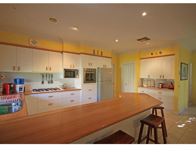 14 Murphy Way, Echuca VIC 3564