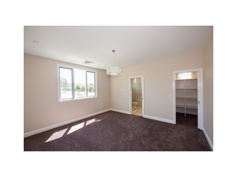 82 Francis Street, Echuca VIC 3564