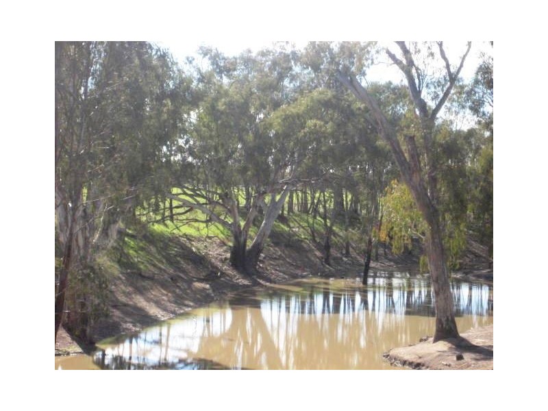 1 Nolan Road (enter off Casey Rd), Echuca VIC 3564