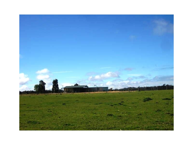 1 Nolan Road (enter off Casey Rd), Echuca VIC 3564