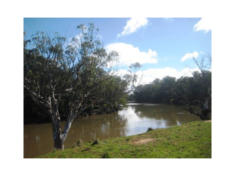 1 Nolan Road (enter off Casey Rd), Echuca VIC 3564