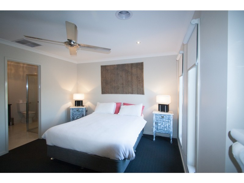 19a Sunset Avenue, Echuca VIC 3564