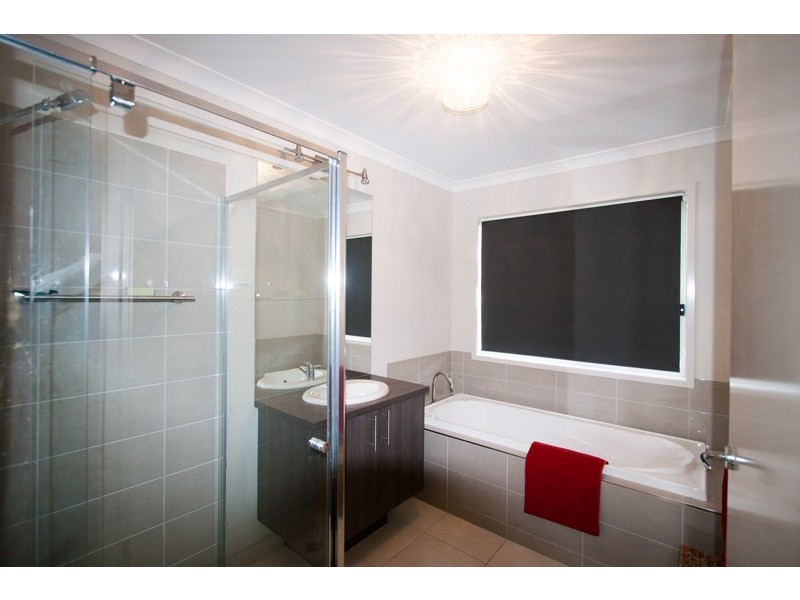 19a Sunset Avenue, Echuca VIC 3564